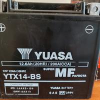 batteria yuasa YTX14-BS 