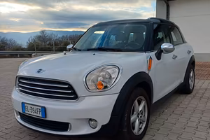 PROMO AGOSTO Mini Cooper D Countryman 1.6 diesel 1