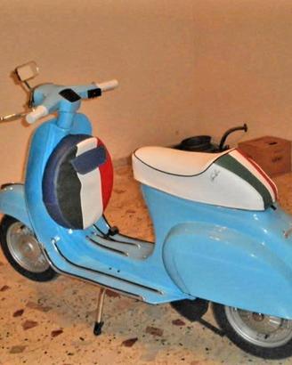 Piaggio Vespa 50 Special da VETRINA 1975