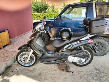 scuter Beverly 125 
