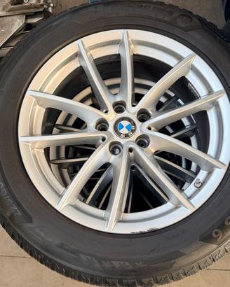 Cerchi originali bmw 18”completi di gomme