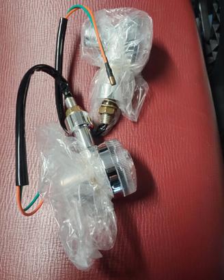 Ultimo set rimasto 4 frecce nuove imballate sottoc