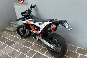 KTM 690 smc-r 2020 - Depotenziata a libretto