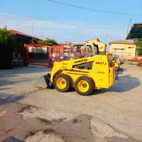 P14 Mini pala 30 q Komatsu targata