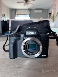 Canon EOS M50 mark II + Obiettivi e Adattatore