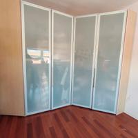 armadio cabina angolare.