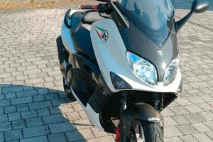 Yamaha Tmax