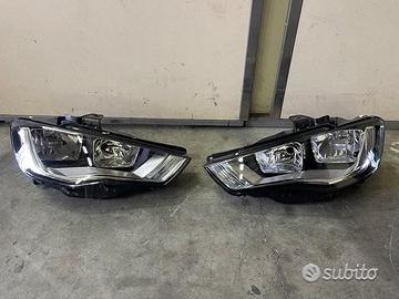 Fanali Anteriori NUOVI Alogeni Per Audi A3 2014