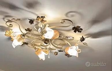 Lampadario a muro