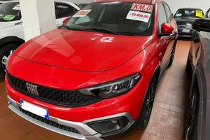 FIAT Tipo 1.5 Hybrid DCT 5 porte Cross - KM Z...