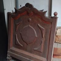 Letto antico in noce