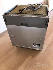 Lavastoviglie Ariston HotPoint ad incasso