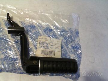 POGGIAPIEDI DX COMPL FREE PIAGGIO 259723
