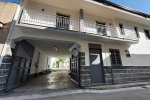 PALAZZO A TRENTOLA-DUCENTA