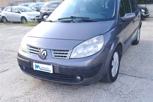 RENAULT Grand Scenic 1.9 dCi/130CV Confort Auth.