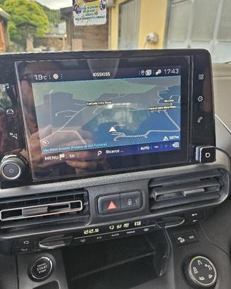 autocarr 5 posti 5 porte bollo gancio traino esent