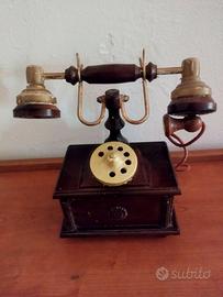 Telefono portagioie decorativo in legno