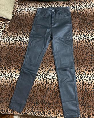 🖤 Pantaloni Skinny Neri Effetto Pelle 🖤