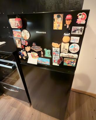 Frigorifero Black Hisense doppia porta