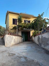 Novità Monte Fiocca casa indipendente con terreno