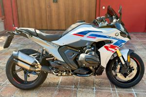 BMW R 1300 RS Performance