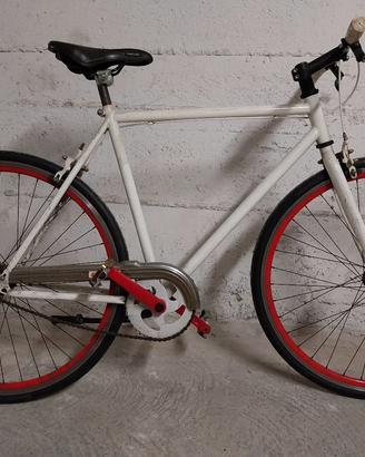 Moma Bikes Fixie 