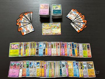 Lotto 300 carte Pokemon Scintille Folgoranti