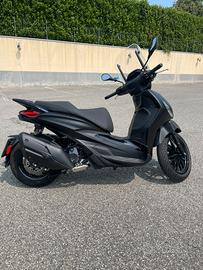 Piaggio Beverly 400 S
