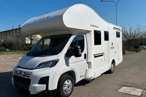 Camper Mansardato con Garage Rimor Sarus 8