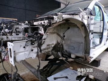 LONGHERONE ANTERIORE SINISTRO GOLF 7 - VII 2015