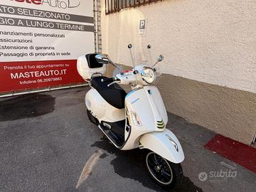 Piaggio Vespa 310 GTS hpe Super Tech - VENDUTA