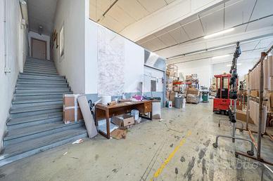 CAPANNONE A REGGIO NELL'EMILIA