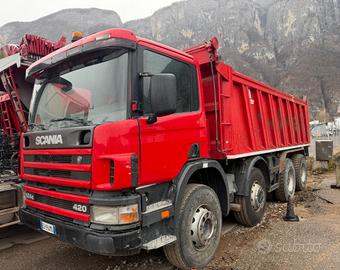 Scania 124c 420 8x4