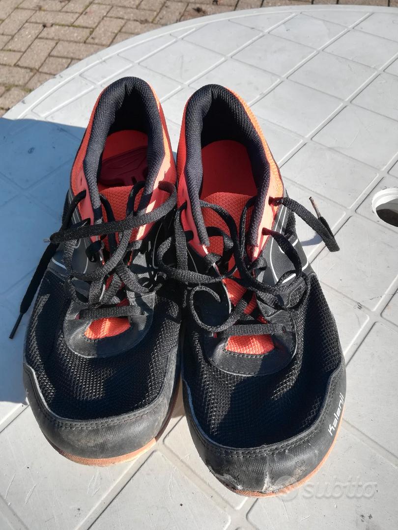 Scarpe atletica chiodate Sports In vendita a Milano