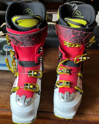 Scarponi sci alpinismo