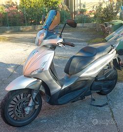 Piaggio Beverly 300 S.