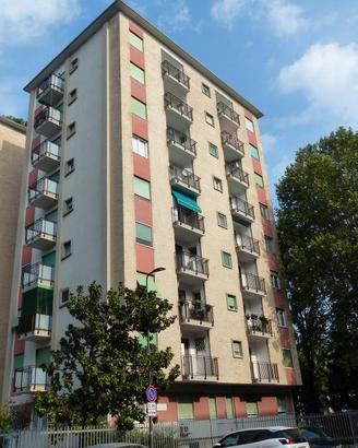 Appartamento di 100 m² con 3 locali a Milano