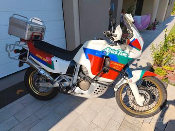 Honda XRV 750 Africa Twin - 1990