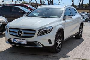 MERCEDES-BENZ GLA 200 1.6cc 156cv NAVIGATORE CAM