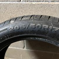 Gomne estive 205/50 R17 nuove