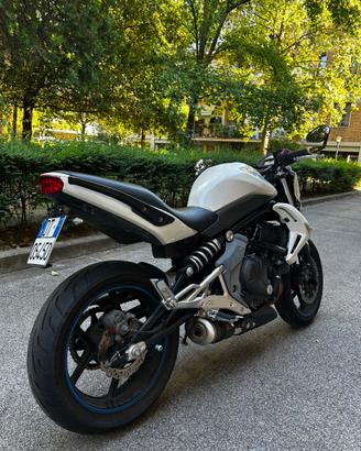 Kawasaki Er6n, 650cc - 2011