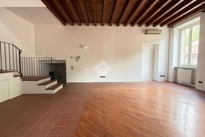 3 LOCALI A CAPRIOLO