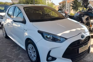 Toyota Yaris 1.5 Hybrid 5 porte Style