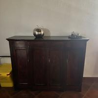 Vari mobili antichi anni 50