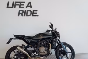 HUSQVARNA SVARTPILEN 701 - 2020