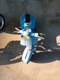 Vespa PEG Perego