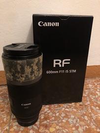 Canon RF 600 mm f11