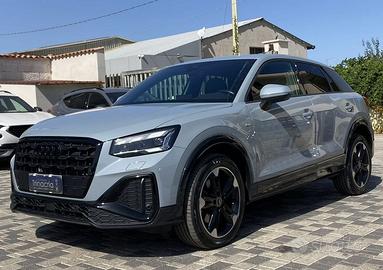 Audi Q2 S Line interno ed esterno 2.0 TDI 150...