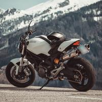 Ducati Monster 696 - 2011