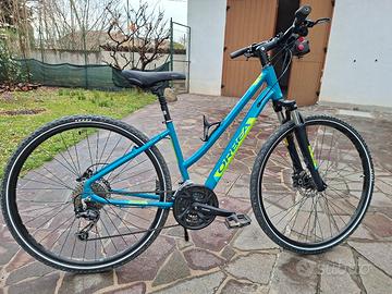 Bicicletta Touring/trecking